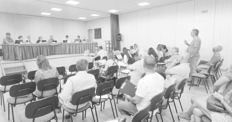 Executivo da Câmara Municipal de Leiria ouviu as preocupações da população do Arrabal em sessão aberta