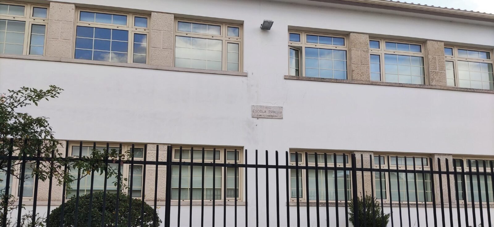 Edifício escolar no Soutocico em 1944?