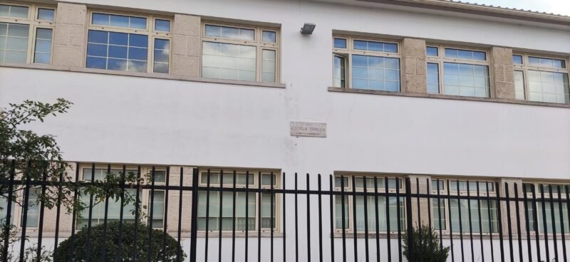 Edifício escolar no Soutocico em 1944?
