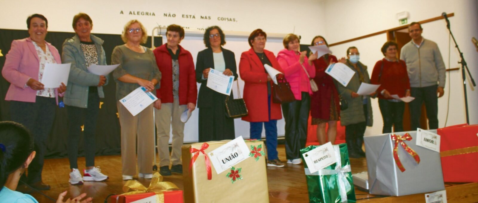 Festa de Natal do Lar Social do Arrabal reuniu utentes, famílias e comunidade