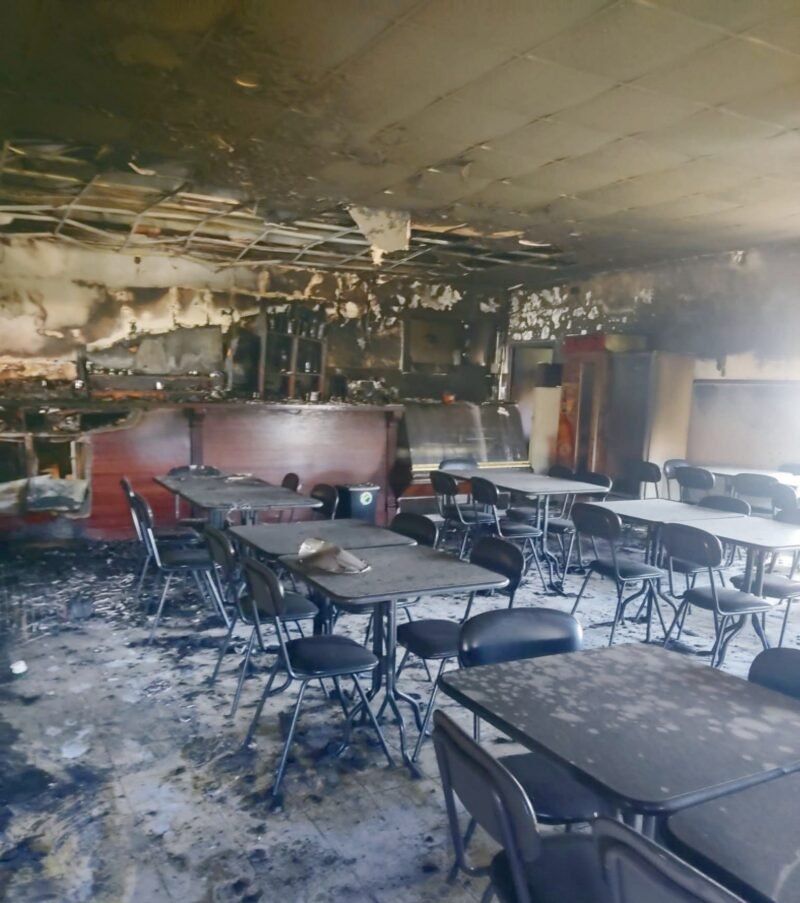 Incêndio destrói restaurante e bar do Clube Recreativo e Desportivo do Soutocico